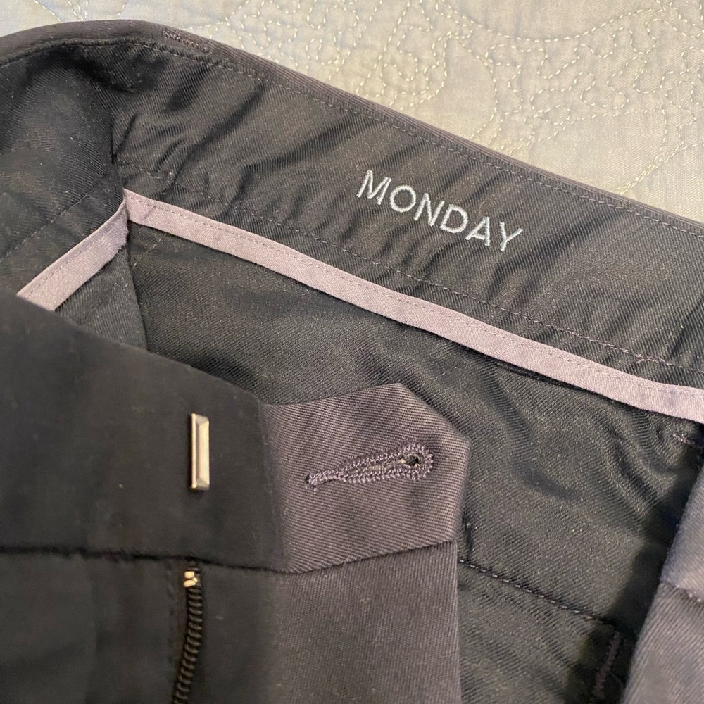 Bonobos Navy Monday Chinos Pants 31/30